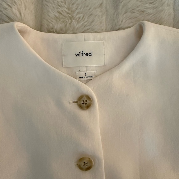 Aritzia Wilfred Light Birch Regal Vest - Crepette - Picture 4 of 4